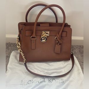 Michael Kors Tan Leather Handbag Purse Gold Lock & Chain